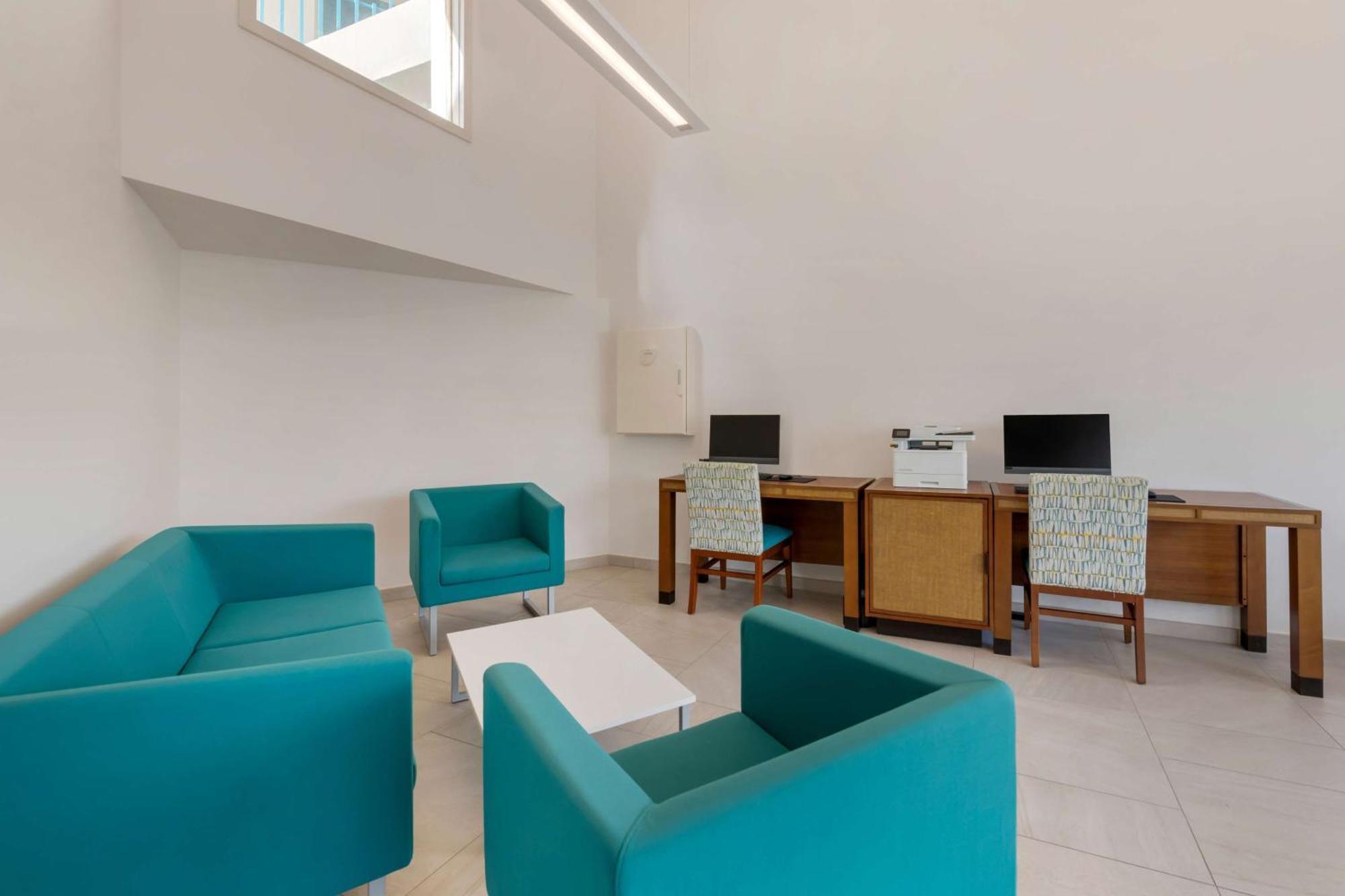 Hilton Vacation Club Royal Palm St Maarten Koolbaai Экстерьер фото