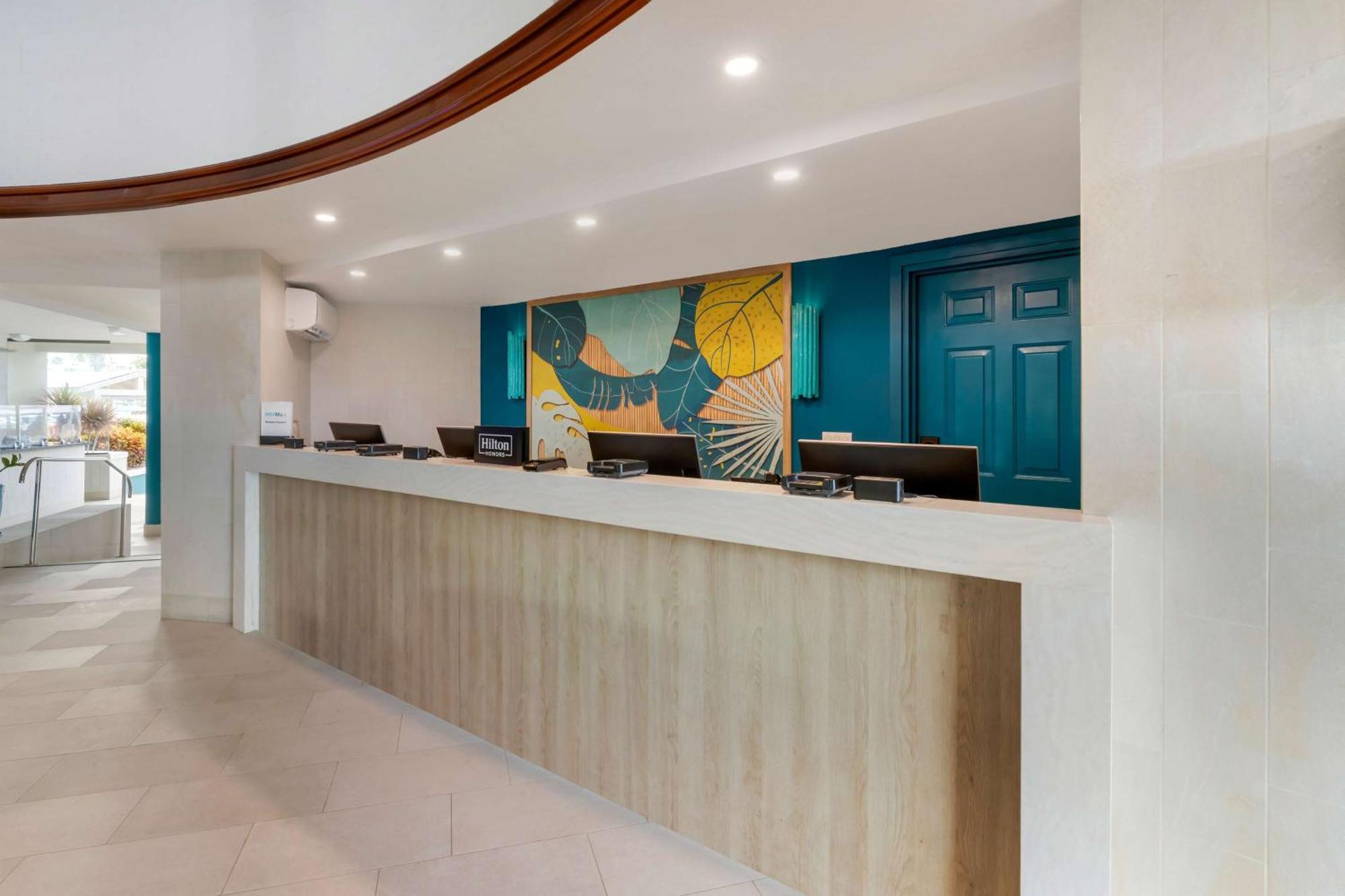Hilton Vacation Club Royal Palm St Maarten Koolbaai Экстерьер фото